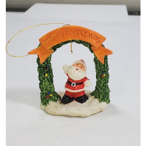 Vintage Santa's World Classic Ornament Merry Christmas Santa - Picture 2 of 4